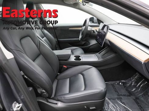 Used 2023 Tesla Model 3 Standard Range image 21