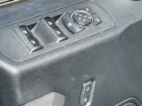 Used 2018 Ford F150 XLT w/ Equipment Group 302A Luxury AWD/4WD image 29