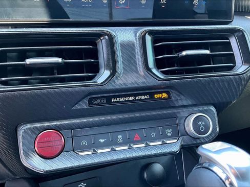 Used 2024 Ford Mustang Coupe image 31