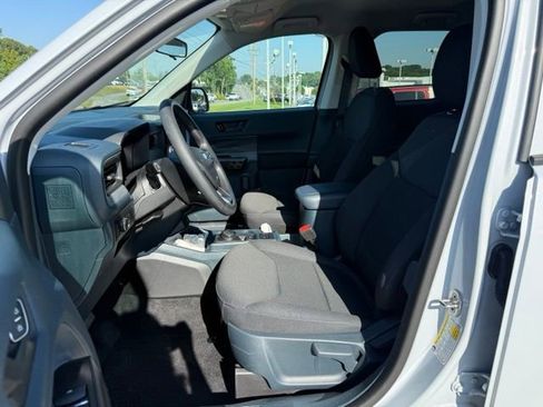 Used 2025 Ford Maverick XL w/ Equipment Group 102A AWD/4WD image 15