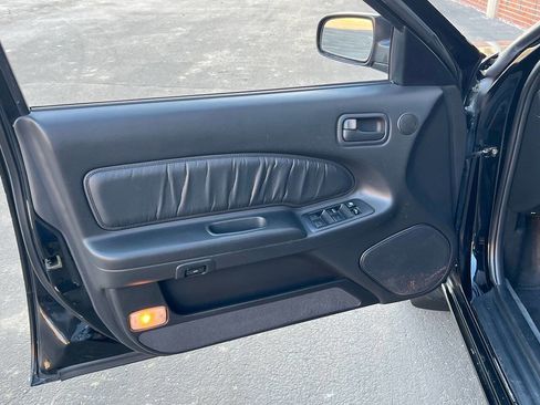 Used 1998 Nissan Maxima SE image 12