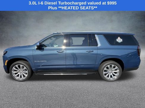 Used 2025 Chevrolet Suburban Premier AWD/4WD image 5
