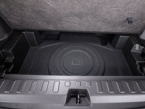 Used 2020 GMC Terrain SLE w/ Driver Convenience Package image 34