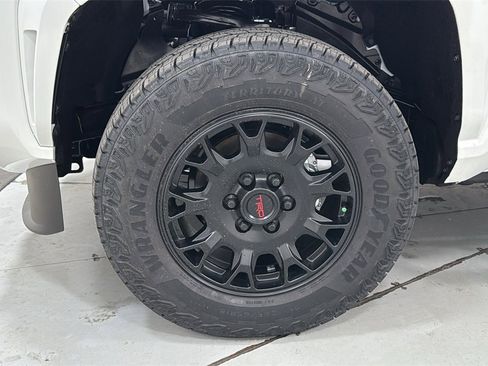New 2026 Toyota Tacoma SR5 image 24