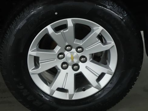 Used 2020 Chevrolet Colorado LT w/ LT Convenience Package image 38