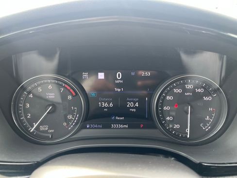 Used 2023 Cadillac XT5 Premium Luxury w/ Technology Package AWD/4WD image 14