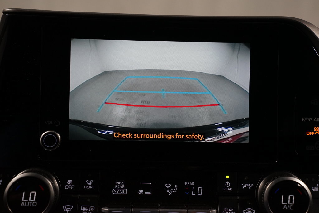 Used 2026 Toyota Highlander XLE AWD/4WD image 18