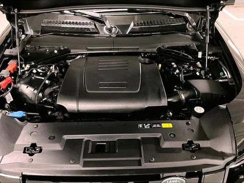 Certified 2025 Land Rover Defender 110 S AWD/4WD image 9
