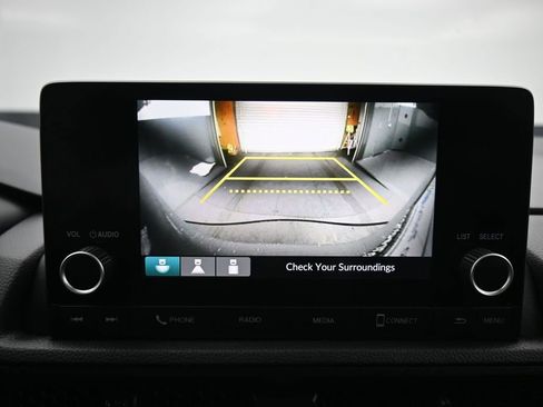 Used 2023 Honda CR-V EX image 18
