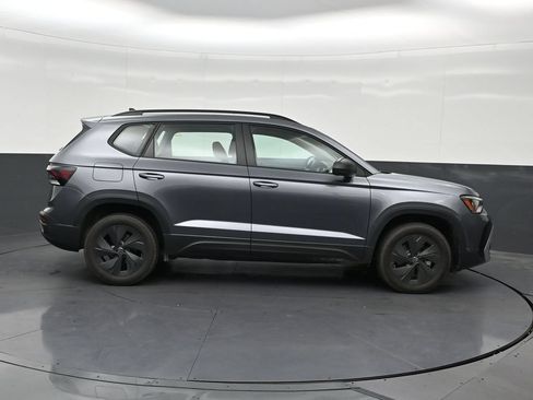 Used 2026 Volkswagen Taos S FWD image 6