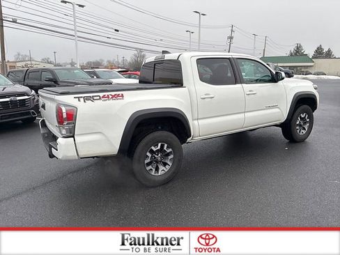 Certified 2020 Toyota Tacoma TRD Off-Road w/ TRD Premium Off Road Package image 8