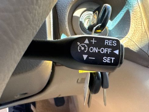 Used 2004 Lexus RX 330 FWD image 30