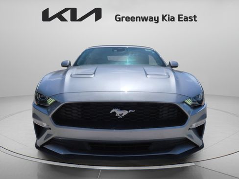 Used 2021 Ford Mustang Premium RWD image 11