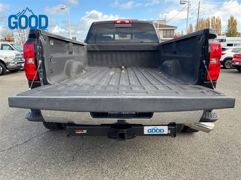 Used 2015 Chevrolet Silverado 3500 LTZ image 35