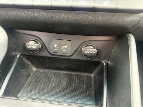 Used 2019 Hyundai Tucson SEL image 19