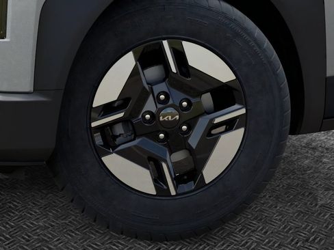 Used 2027 Kia Seltos LX AWD/4WD image 9