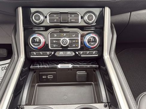Used 2023 GMC Yukon Denali w/ Max Trailering Package image 25