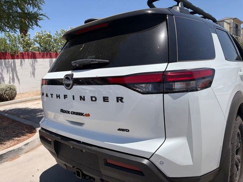 Used 2025 Nissan Pathfinder Rock Creek AWD/4WD image 4