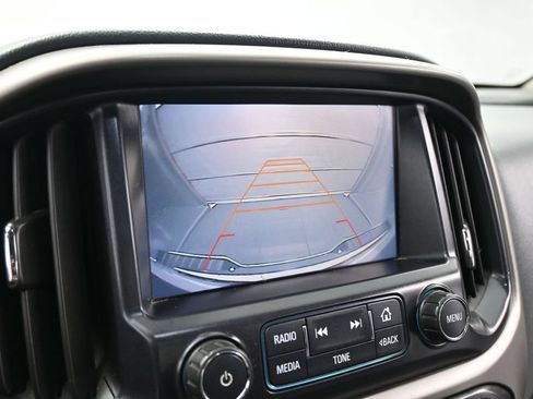Used 2016 Chevrolet Colorado Z71 AWD/4WD image 13
