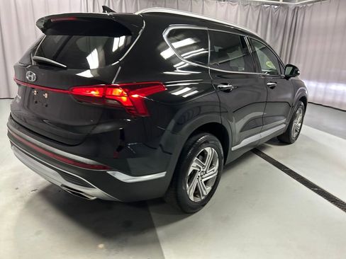 Used 2022 Hyundai Santa Fe SEL w/ Convenience Package image 7