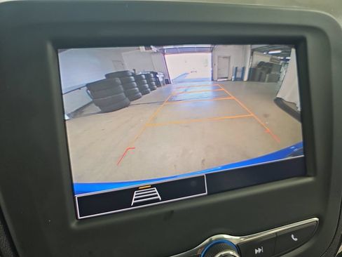 Used 2024 Chevrolet Equinox LS w/ LS Convenience Package FWD image 28