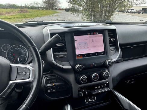 Used 2024 RAM 2500 Big Horn w/ Off Road Package image 4