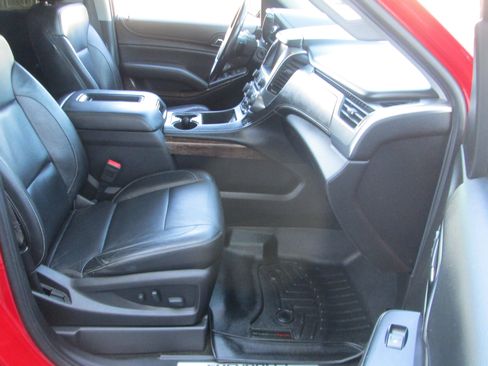 Used 2017 Chevrolet Tahoe LT AWD/4WD image 13
