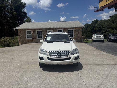 Used 2011 Mercedes-Benz ML 350 2WD image 2