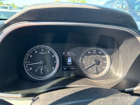 Used 2021 Hyundai Tucson SE FWD image 11