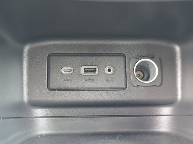 Used 2023 Chevrolet Equinox LT AWD/4WD image 26