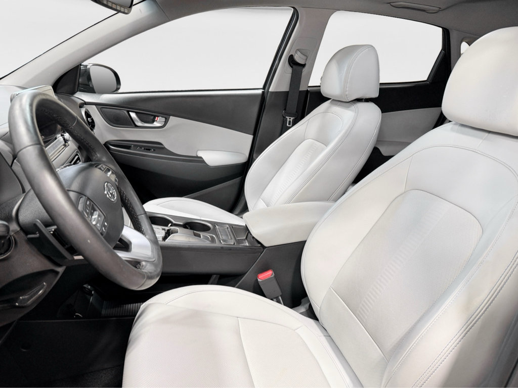 Used 2023 Hyundai Kona Limited w/ Cargo Package FWD image 17