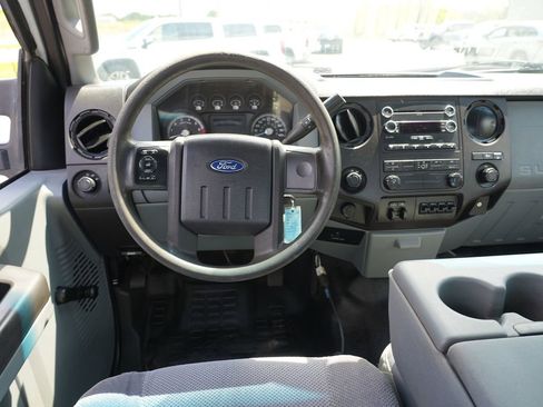Used 2011 Ford F250 XL w/ XL Value Pkg AWD/4WD image 19