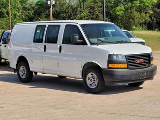 Used 2019 GMC Savana 2500 w/ Communications Package video 1