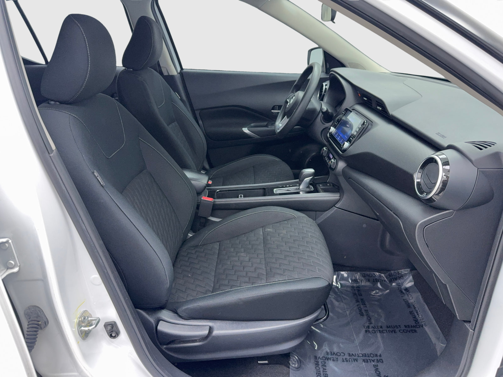 Used 2021 Nissan Kicks SV FWD image 41