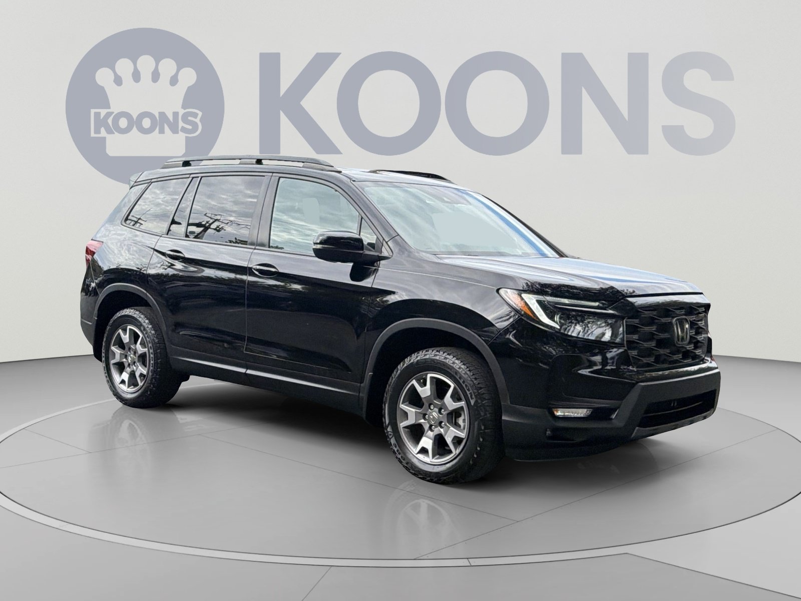 Used 2022 Honda Passport TrailSport image 2