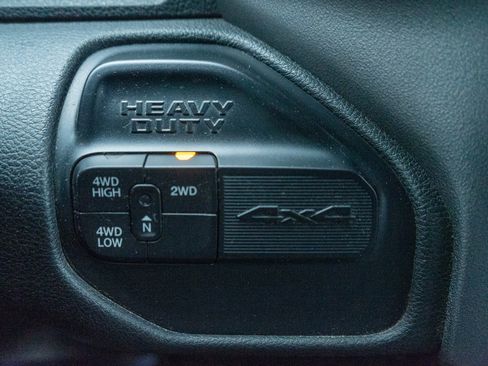 Used 2021 RAM 2500 Big Horn image 20