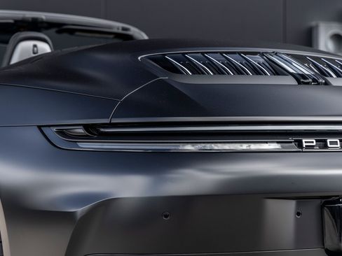 New 2026 Porsche 911 Carrera 4S image 15