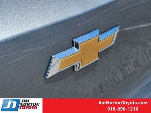 Used 2025 Chevrolet TrailBlazer LT AWD/4WD image 12