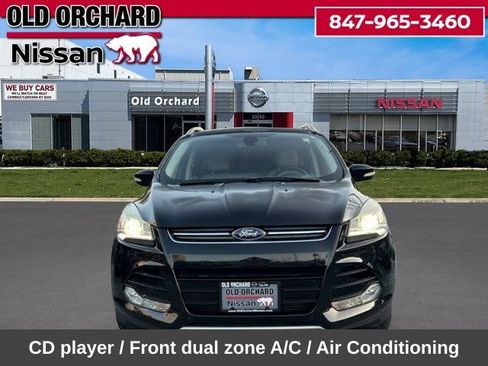 Used 2014 Ford Escape Titanium w/ Equipment Group 401A AWD/4WD image 2