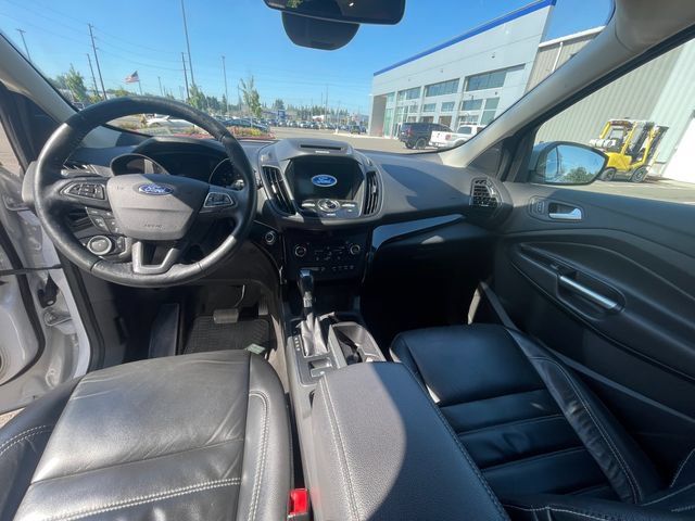 Used 2017 Ford Escape Titanium w/ Canadian Touring Package AWD/4WD image 10