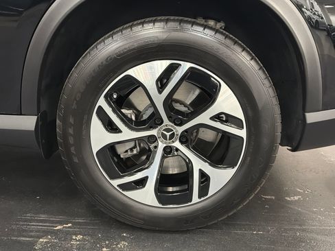 Certified 2025 Mercedes-Benz GLC 350e 4MATIC image 18