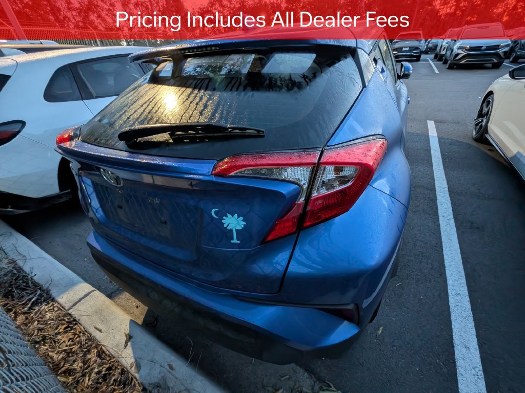 Used 2020 Toyota C-HR XLE FWD image 6