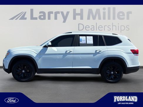 Used 2018 Volkswagen Atlas SE AWD/4WD image 2