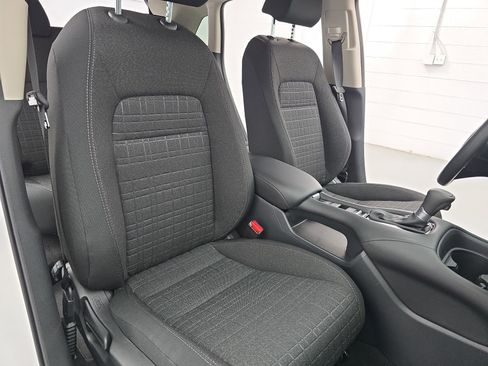 New 2026 Honda HR-V LX image 10