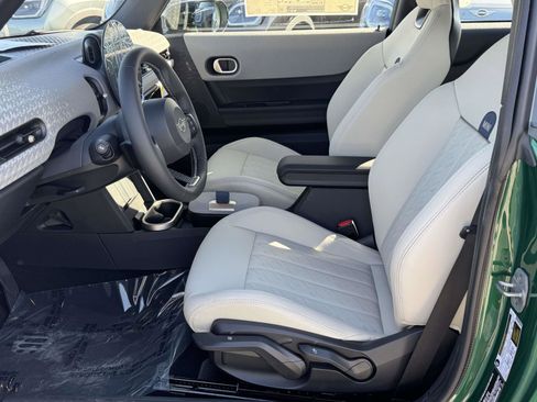 New 2026 MINI Cooper 2-Door Hardtop FWD image 10