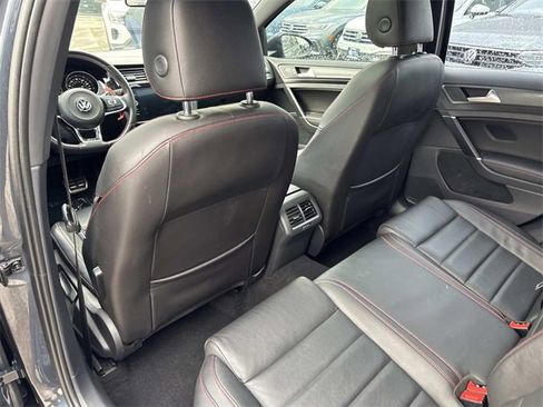 Used 2019 Volkswagen GTI SE w/ SE Experience Package image 10