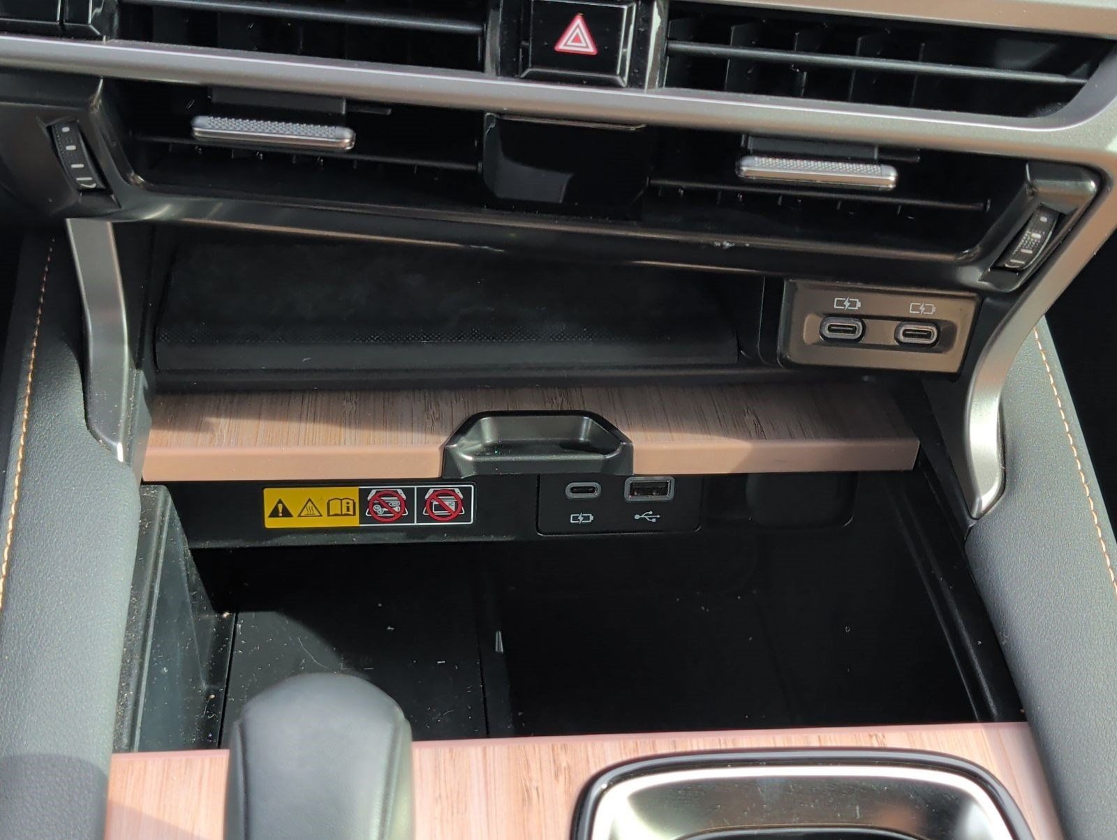 Used 2025 Lexus RX 350 Premium w/ Accessory Package (Z1) FWD image 20