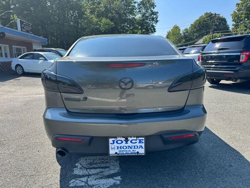Used 2011 MAZDA MAZDA3 i Touring image 4