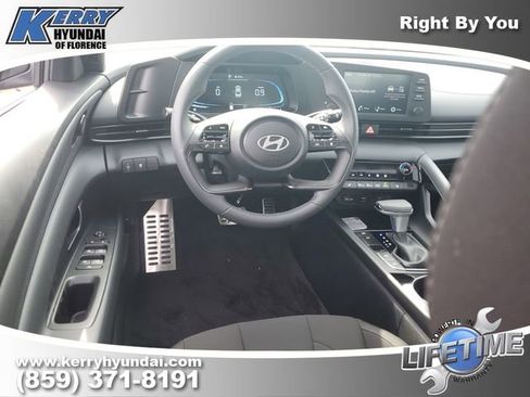 New 2026 Hyundai Elantra SEL Sport Premium w/ Cargo Package FWD image 10