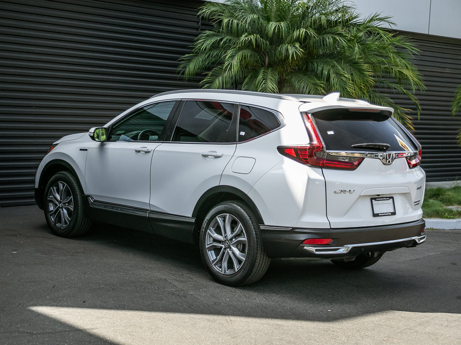 Used 2021 Honda CR-V Touring image 3